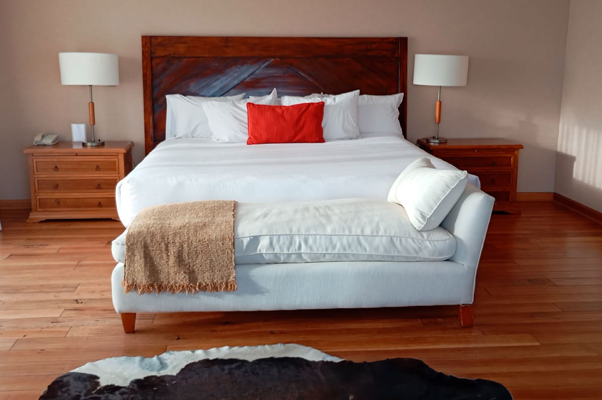 plantilla-puertovaras-habitacion-7